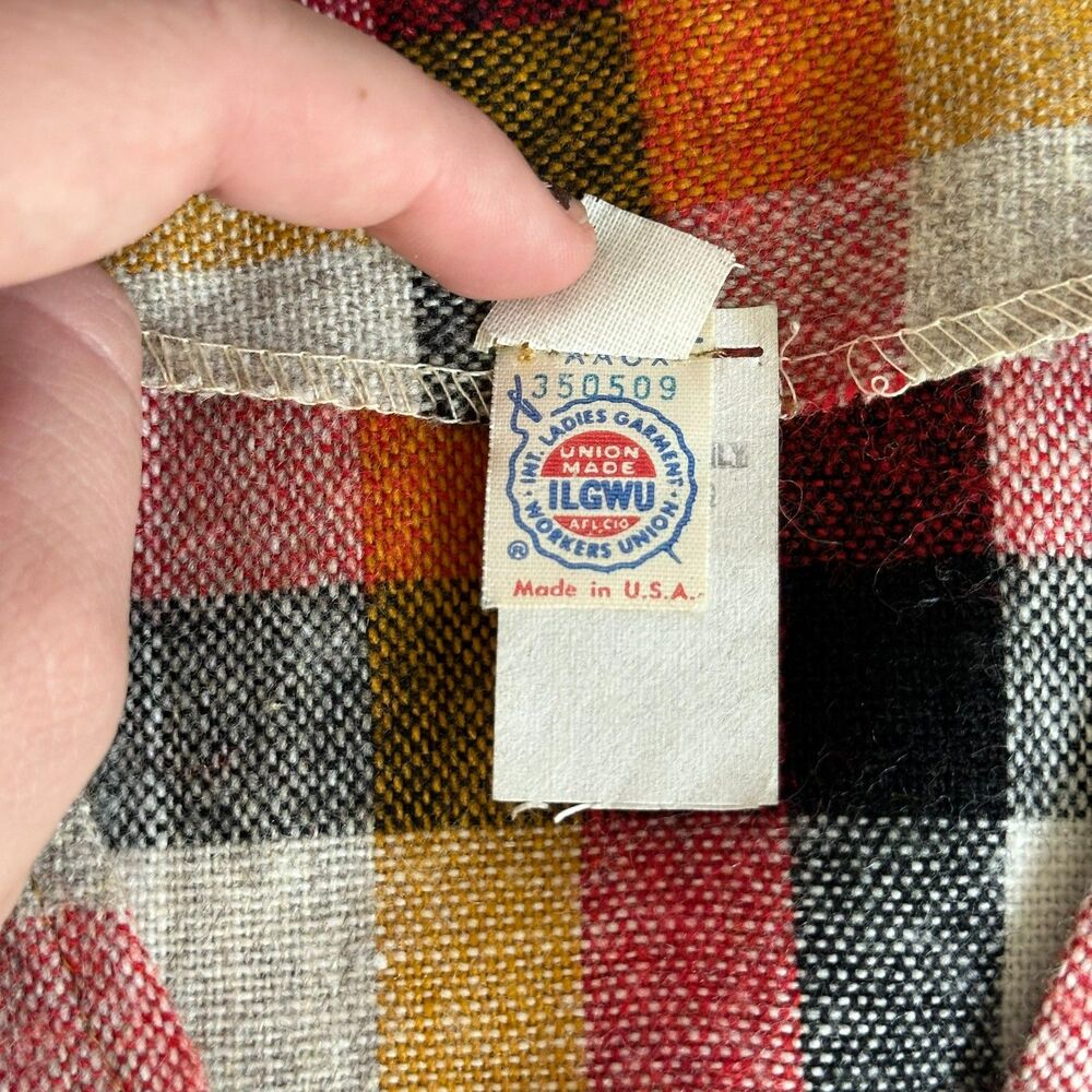 1970’s Plaid Vest Union Made Button Up V-Neck Unisex Red Black White Waist Tie - Picture 4 of 6
